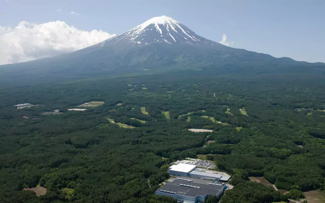 A Quick History of Makino CNC